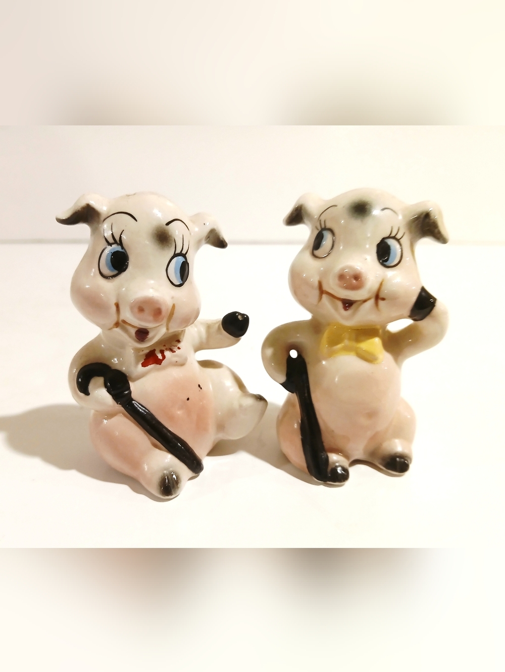 Cute Vintage Pig Salt and Pepper Shakers - Pink Ceramic Pigs